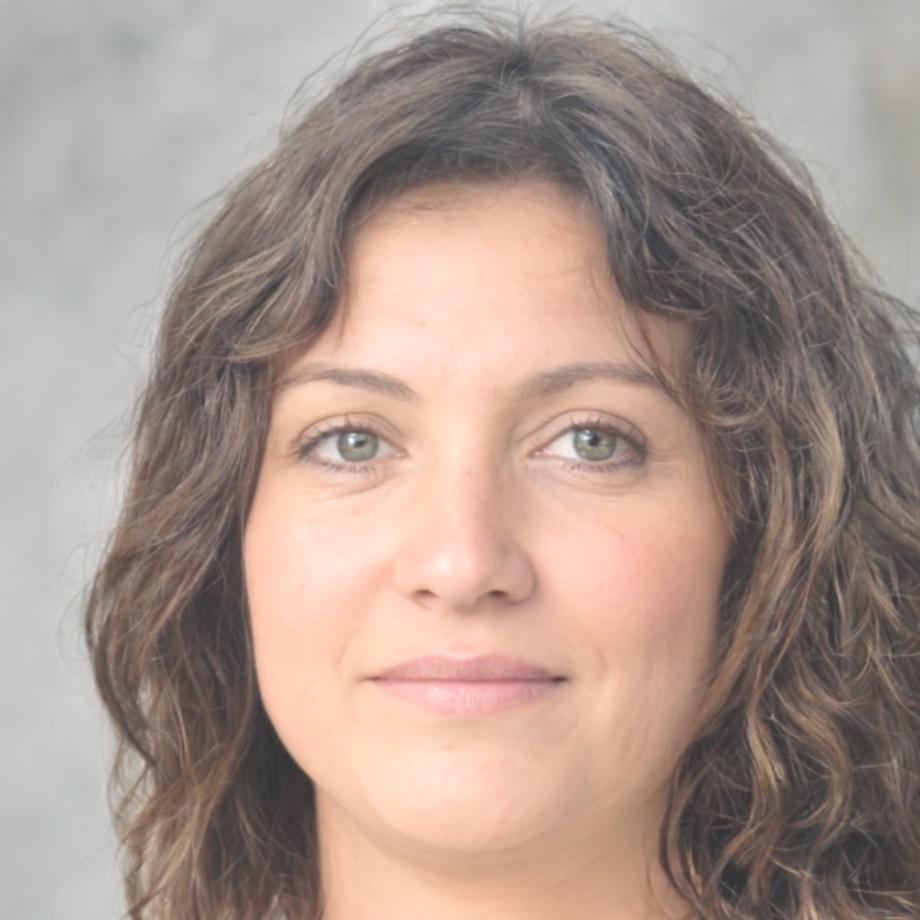 Portrait de Margaux Leclerc, formatrice principale